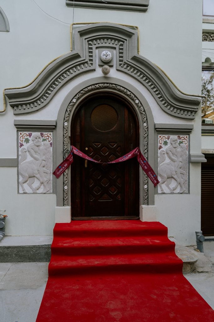 intrare-sediu-laborator